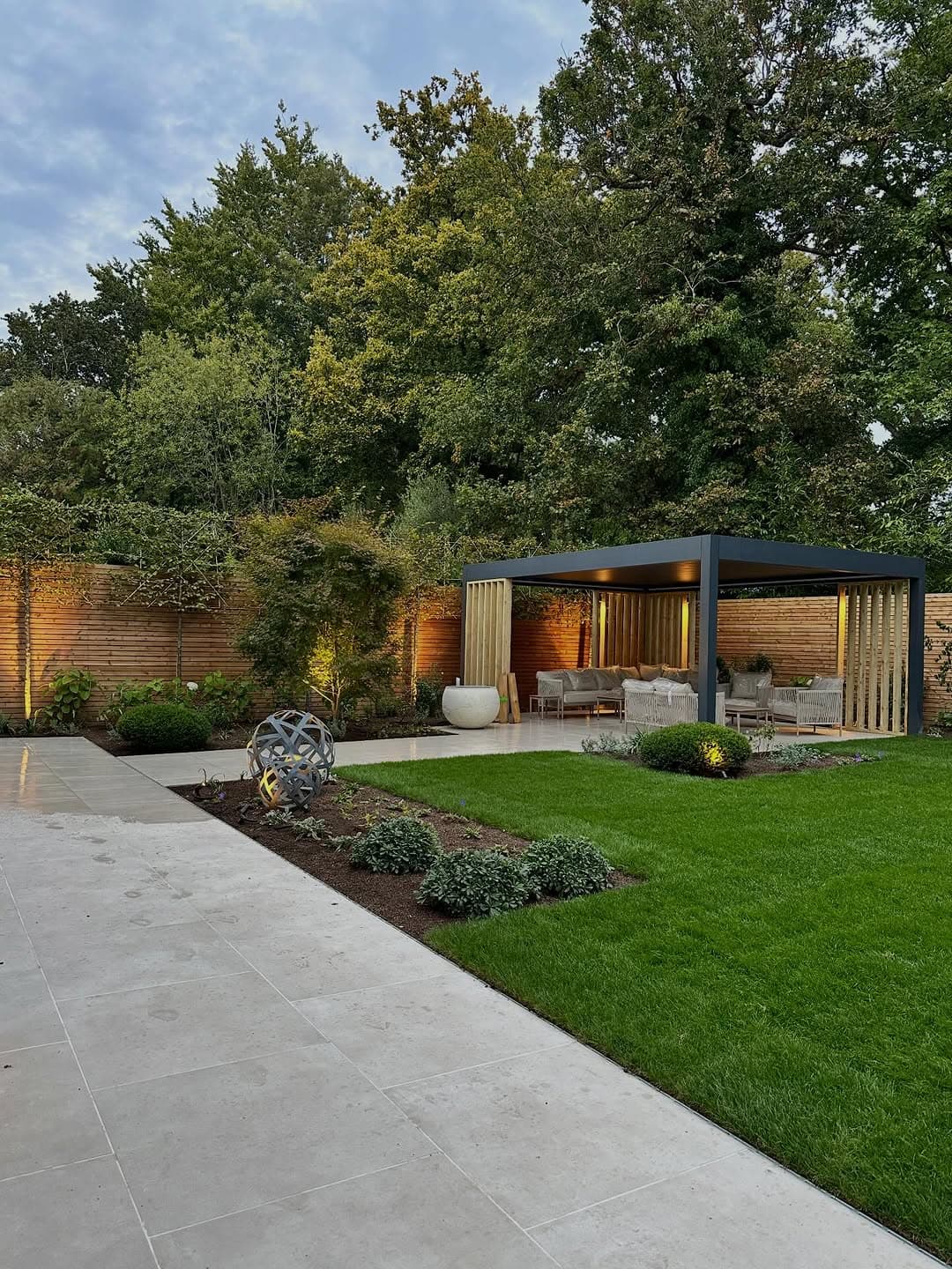 Garden & Outdoor Lighting